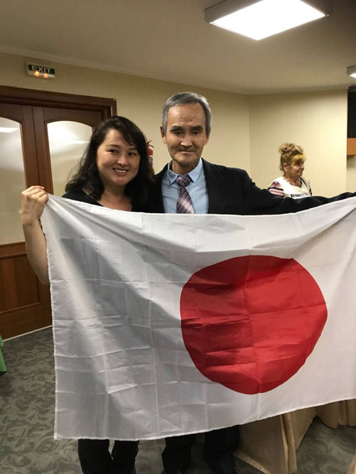 平沼ニコライさん